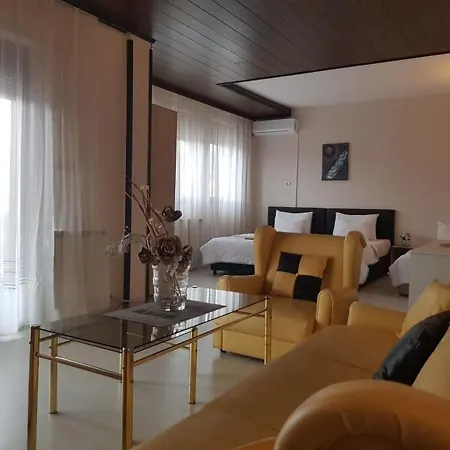 Hotel Amsterdam Ohrida